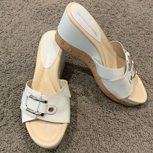 Donald J Pliner buckle slip on sandal